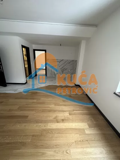 Vikend naselje | 4zida.rs