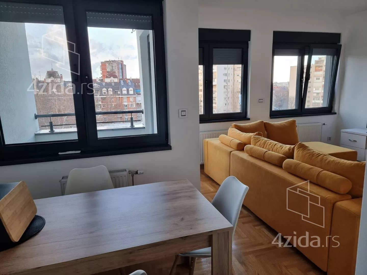 Jednoiposoban stan | 4zida