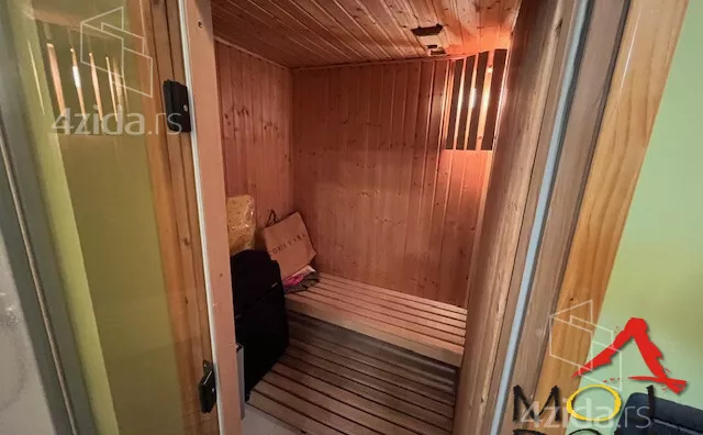 Petosoban stan | 4zida