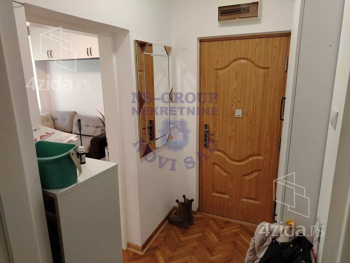 Jednoiposoban stan | 4zida