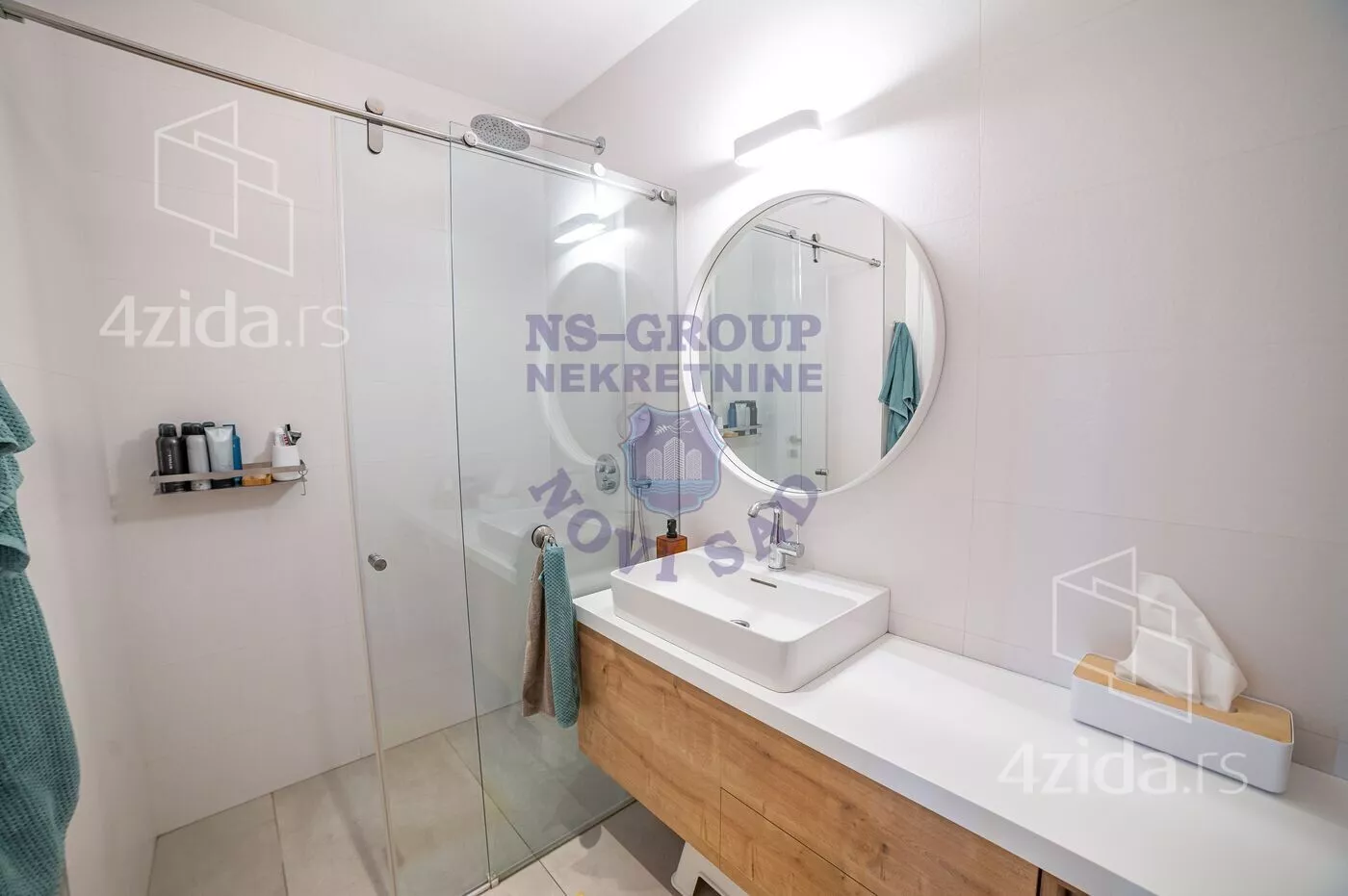 Petosoban stan | 4zida