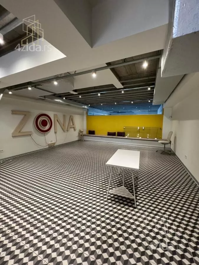 Poslovni prostor | 4zida