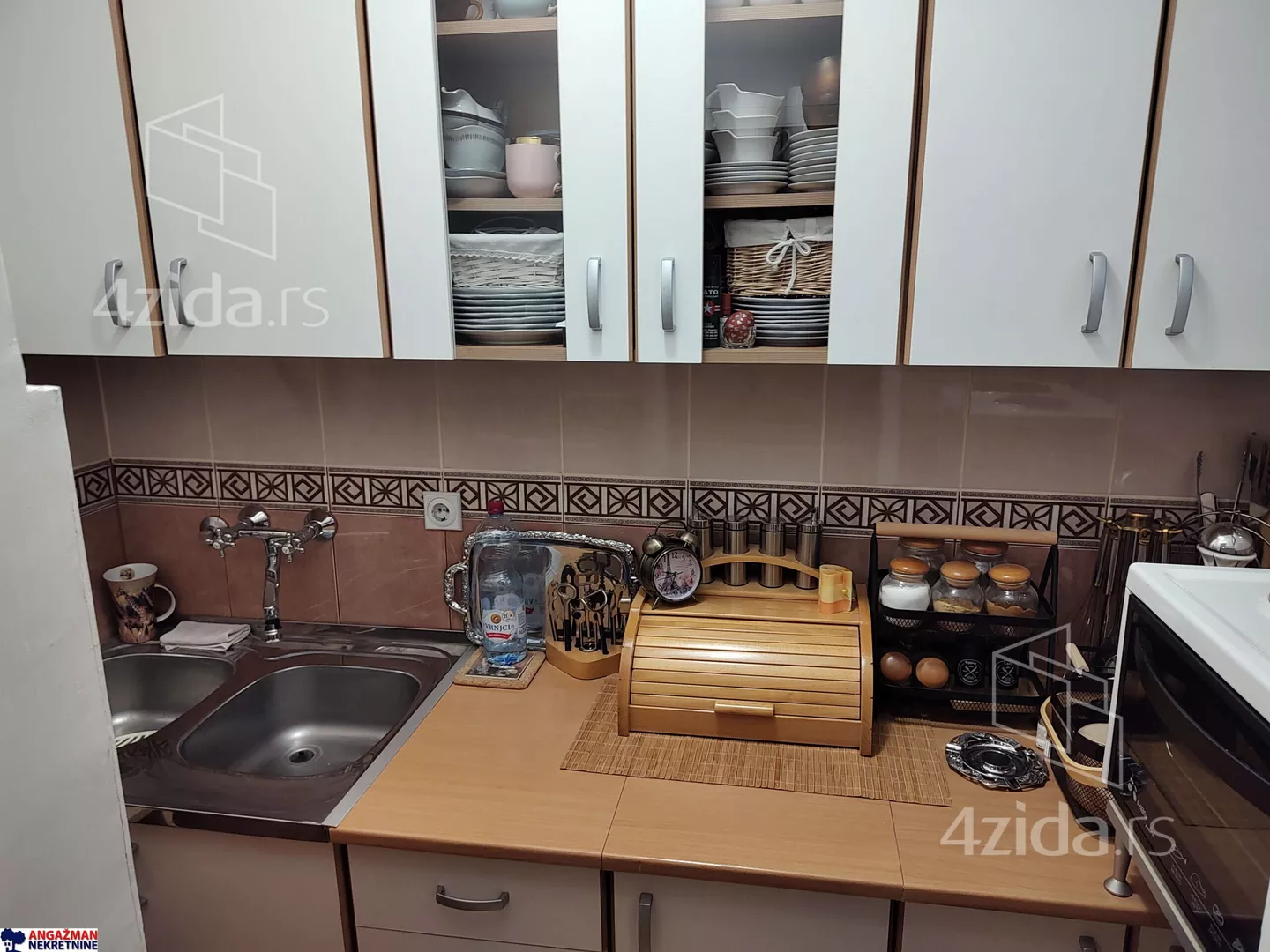 4-etažna kuća | 4zida