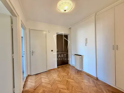 Južni Bulevar | 4zida.rs