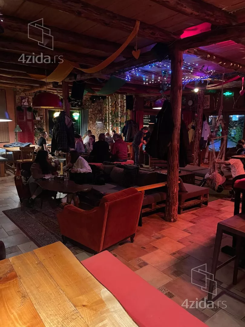 Turistički objekat | 4zida
