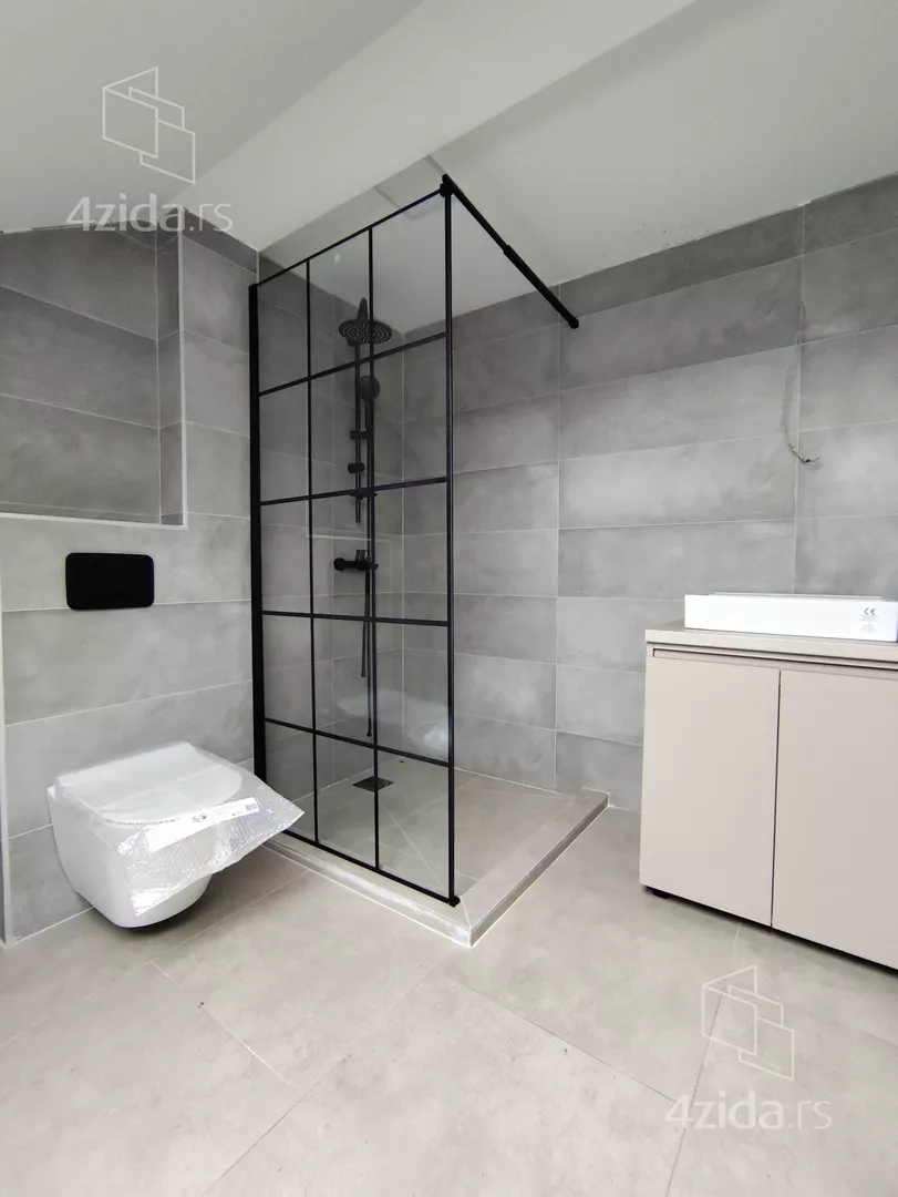 3-etažna kuća | 4zida