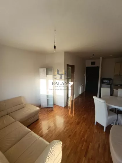 Nova Pazova | 4zida.rs