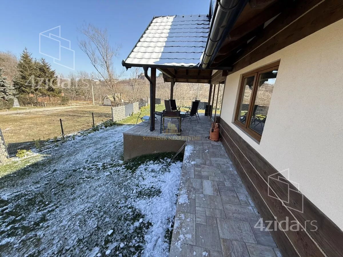 Kuća | 4zida