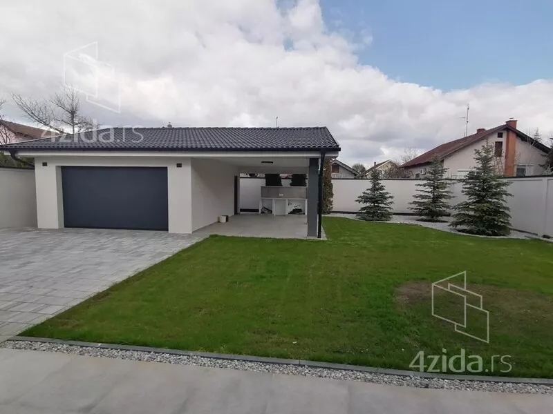 Kuća | 4zida