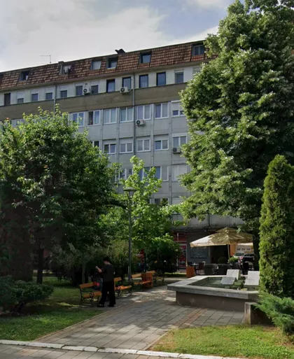 Karađorđeva 88 | 4zida.rs