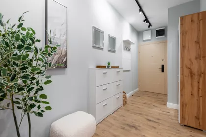 Luke Sučića 9 | 4zida.rs