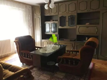 Kalač Brdo | 4zida.rs