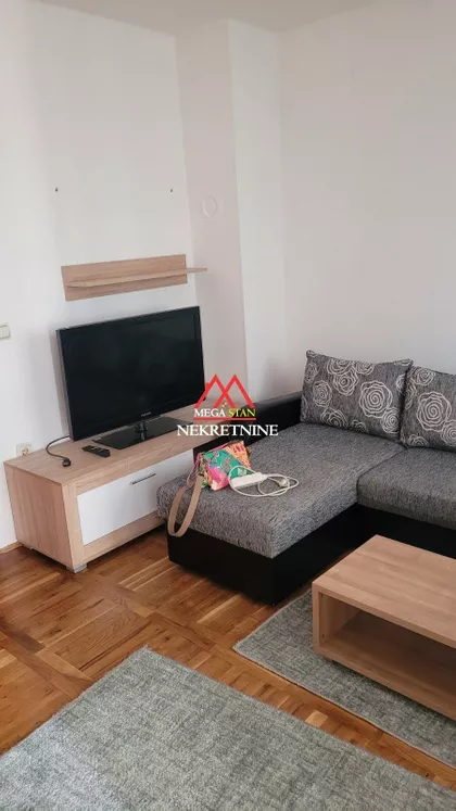 Novosadskog Sajma | 4zida.rs