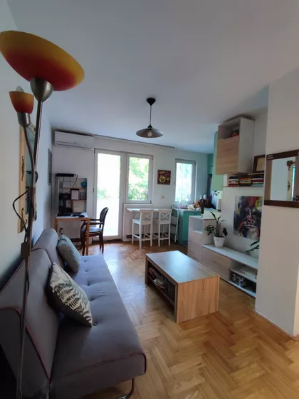 Kraljice Jelene 14 | 4zida.rs