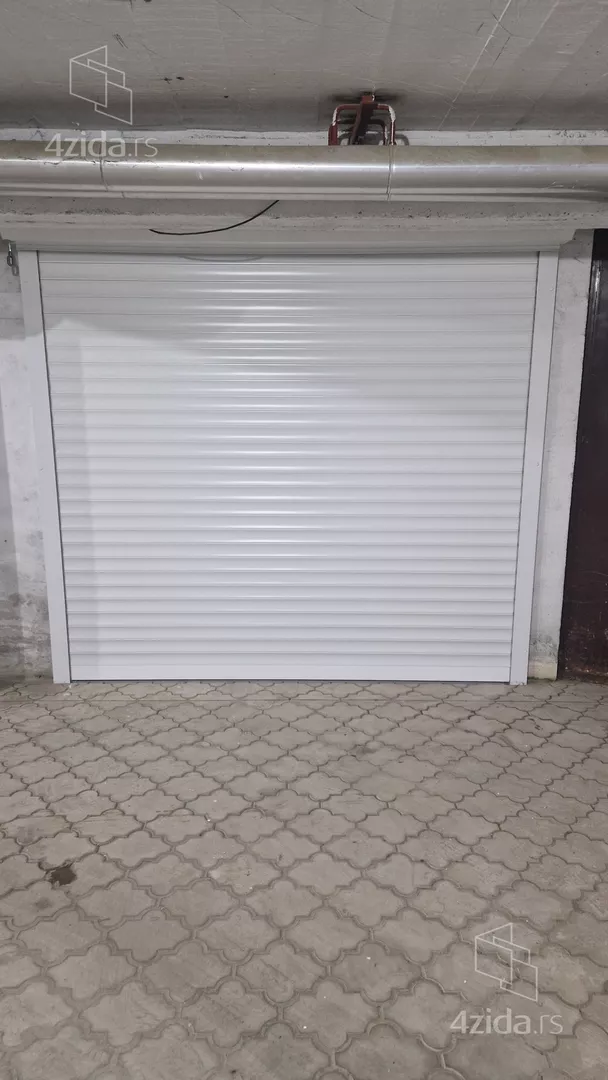 Garaža | 4zida