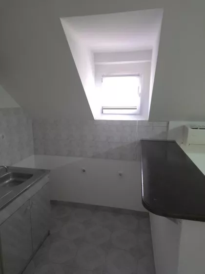 Borča | 4zida.rs