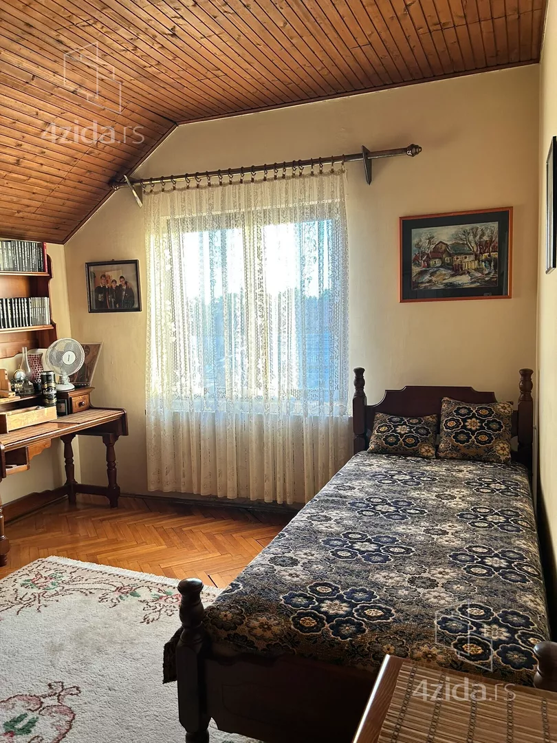 3-etažna kuća | 4zida