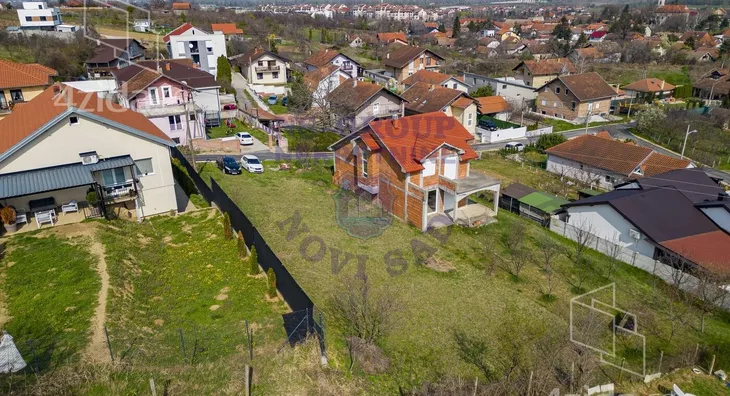 Građevinsko zemljište | 4zida