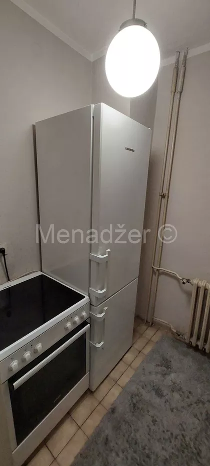 Karađorđeva | 4zida.rs