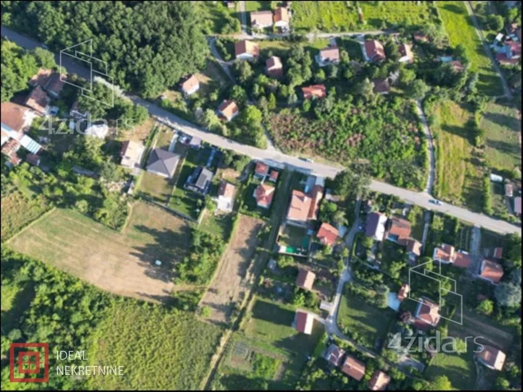 Građevinsko zemljište | 4zida