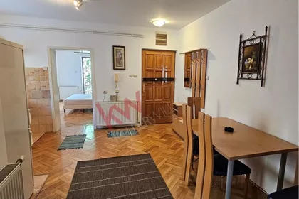 Niška | 4zida.rs