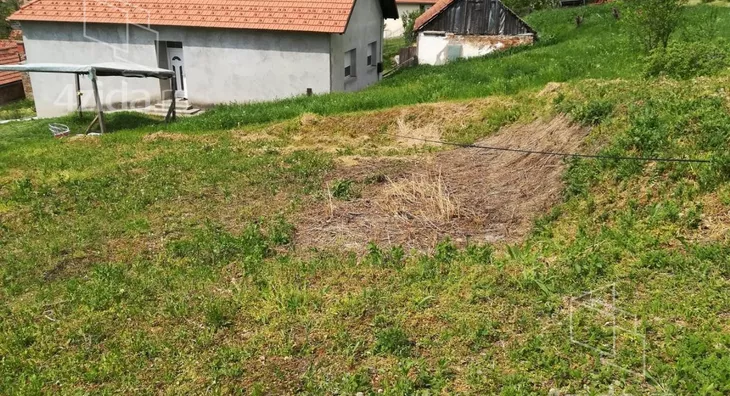 Plac | 4zida