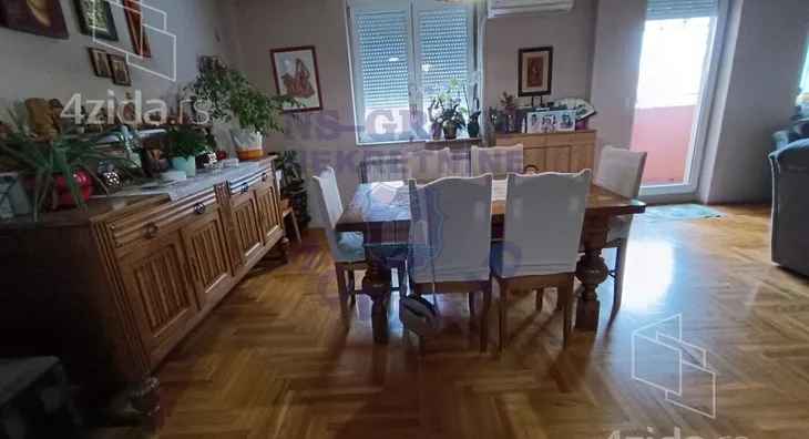 Petosoban stan | 4zida