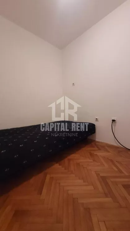 Mike Alasa | 4zida.rs