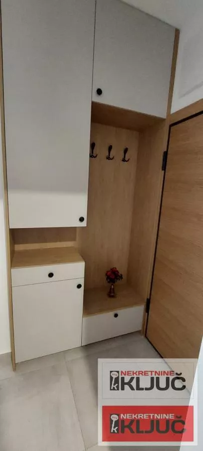 Novo Naselje | 4zida.rs