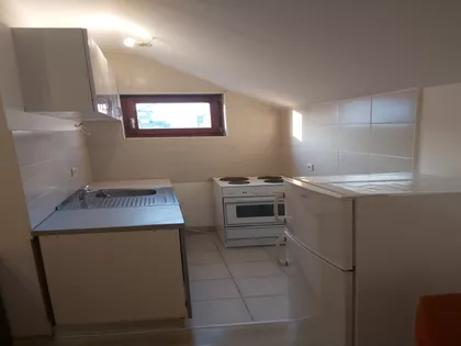 Surčin (mesto) | 4zida.rs