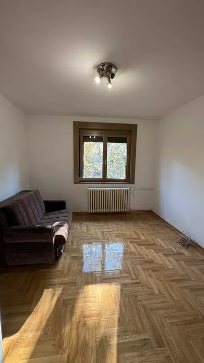 Mala Amerika | 4zida.rs