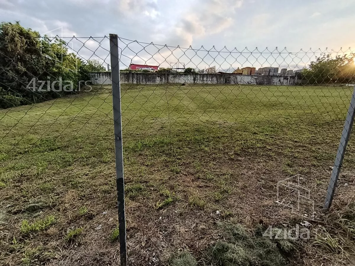 Plac | 4zida