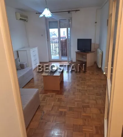 Marka Celebonovica | 4zida.rs