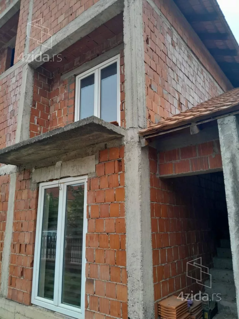 3-etažna kuća | 4zida
