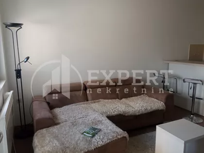 Njegoševa | 4zida.rs