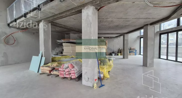 Poslovni prostor | 4zida