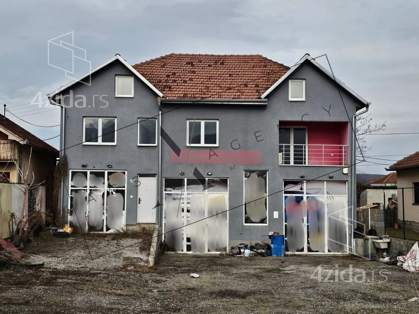 Poslovni prostor | 4zida
