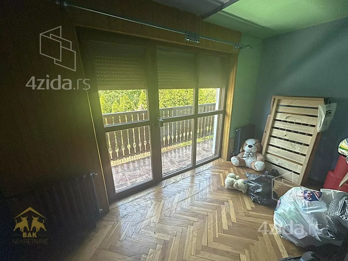 Kuća | 4zida
