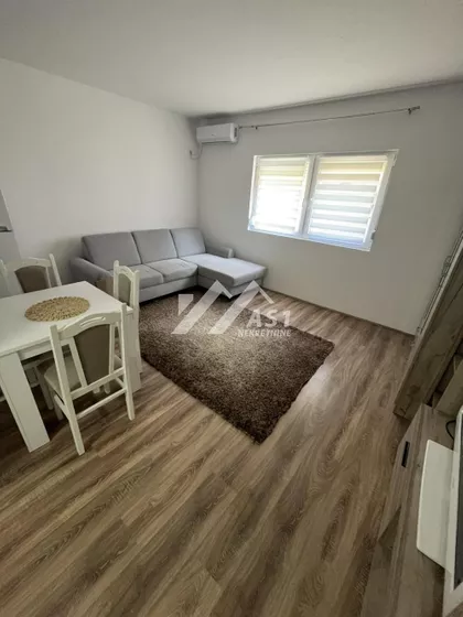 Olivere Marković | 4zida.rs