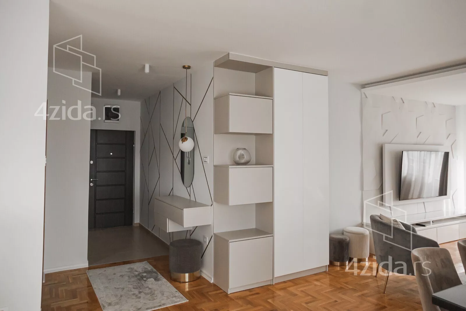 Trosoban stan | 4zida