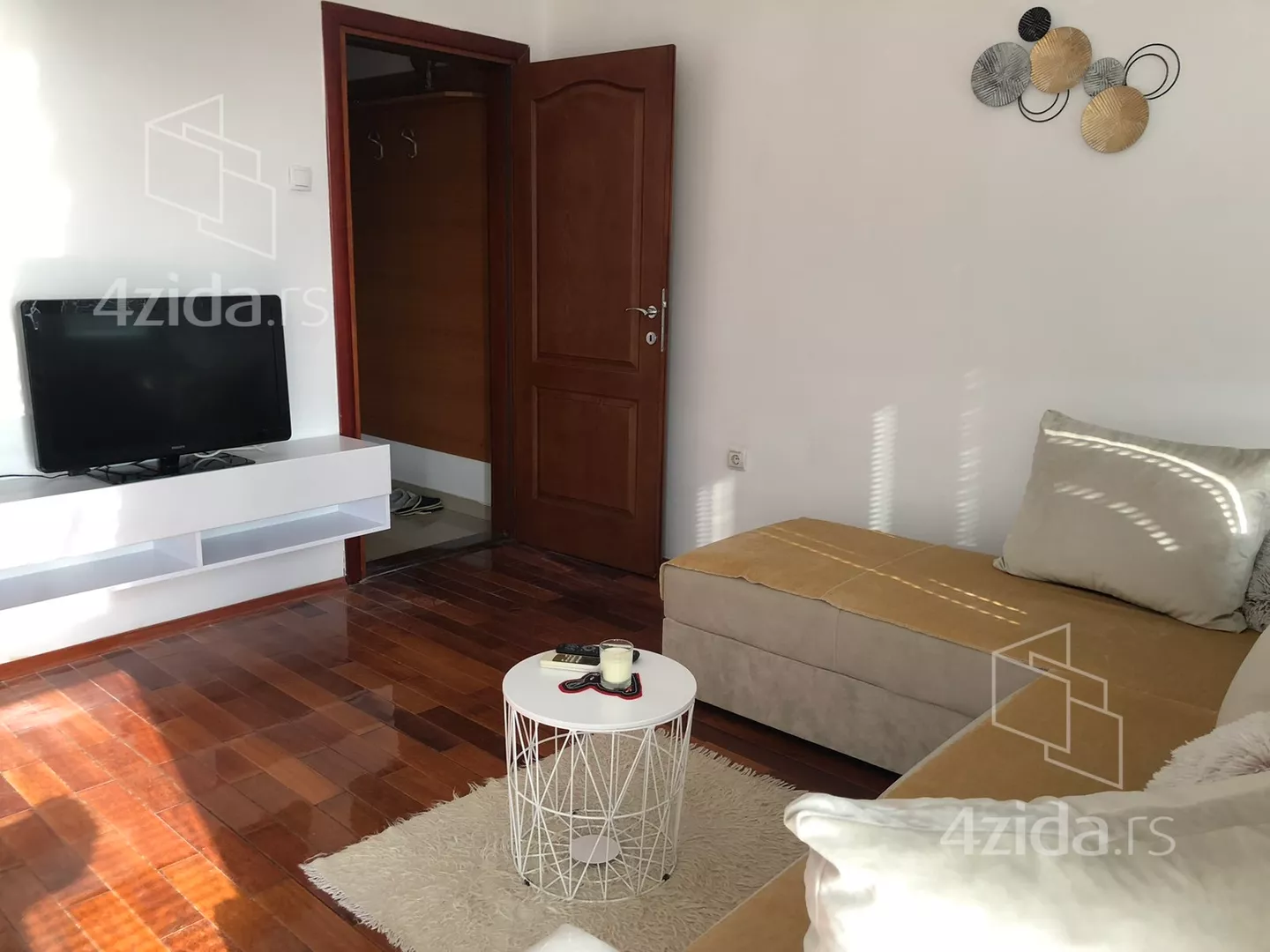 Garsonjera | 4zida