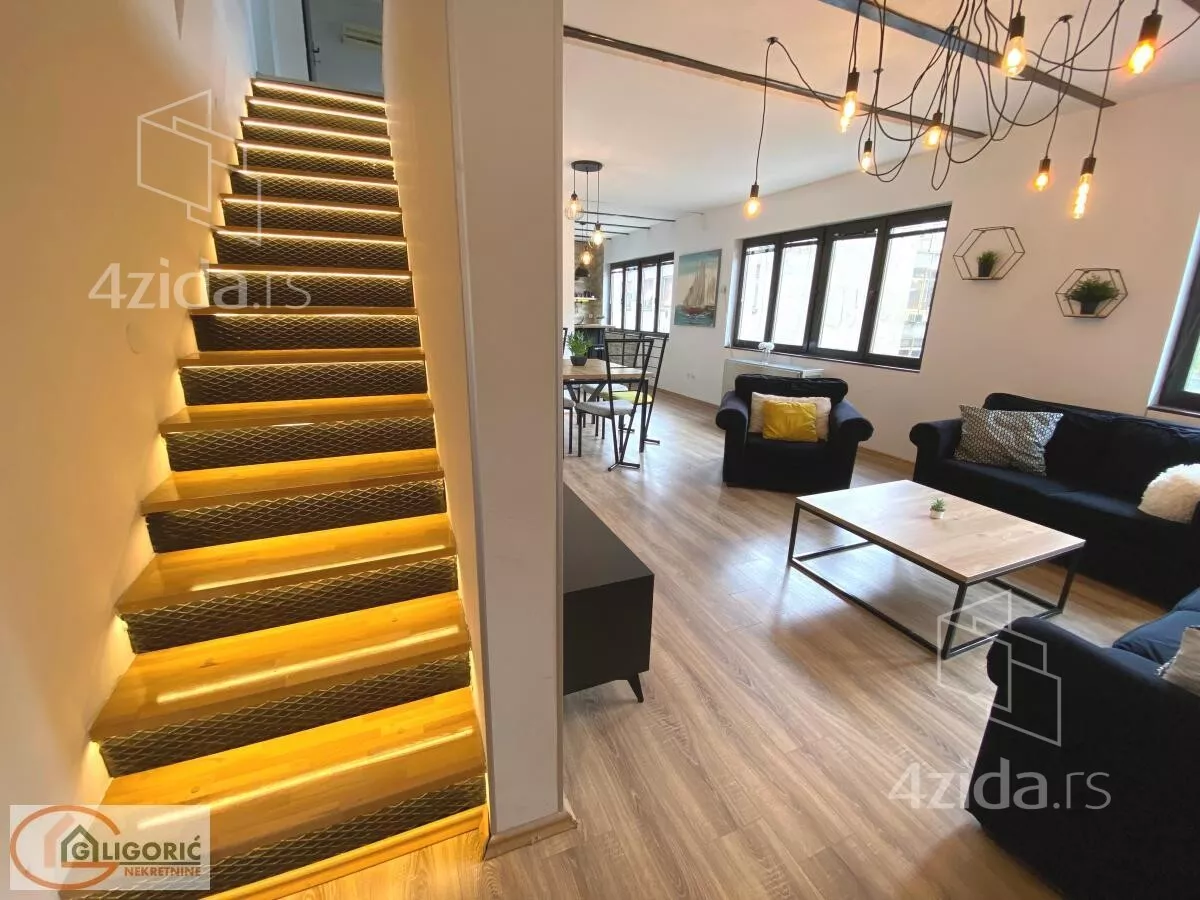 Petosoban stan | 4zida