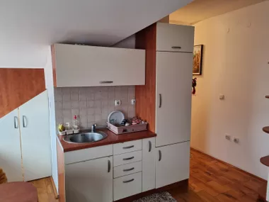 Kisačka 24