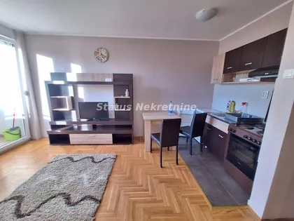 Vuka Karadžića | 4zida.rs