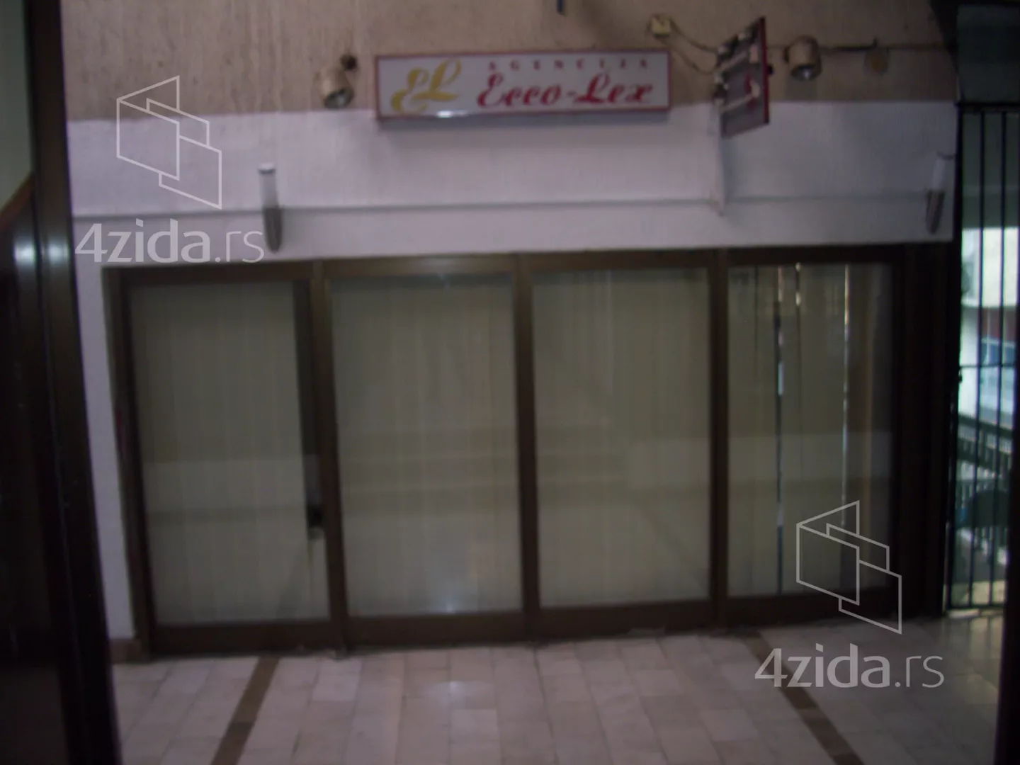 Lokal | 4zida