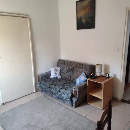 Anrija Žamea | 4zida.rs