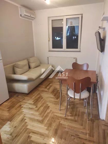 Koste Racina | 4zida.rs