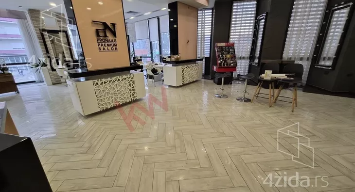 Poslovni prostor | 4zida