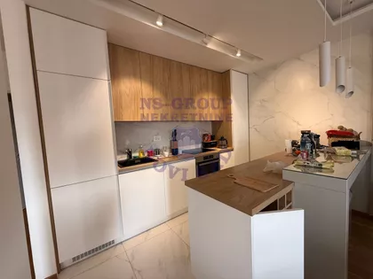 Bulevar Patrijarha Pavla (Somborski Bulevar) | 4zida.rs