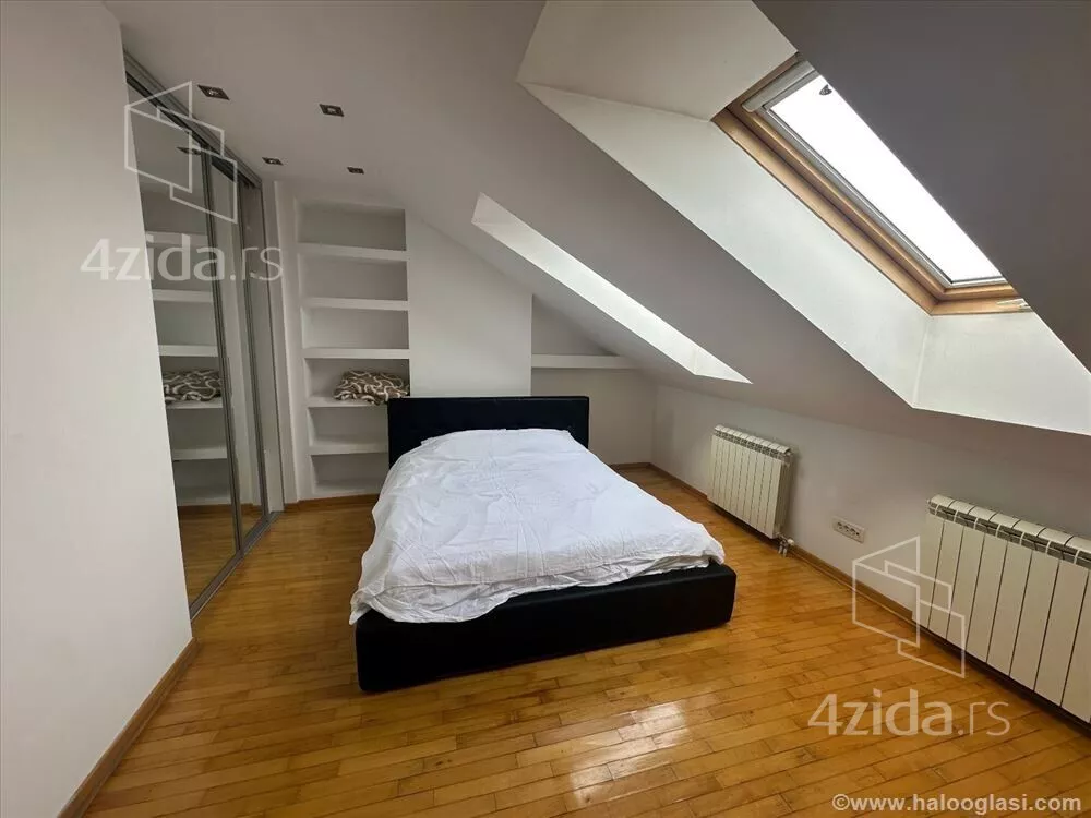 Petosoban stan | 4zida